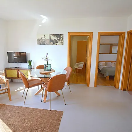 Robinson House Bosiljka * Dobropoljana